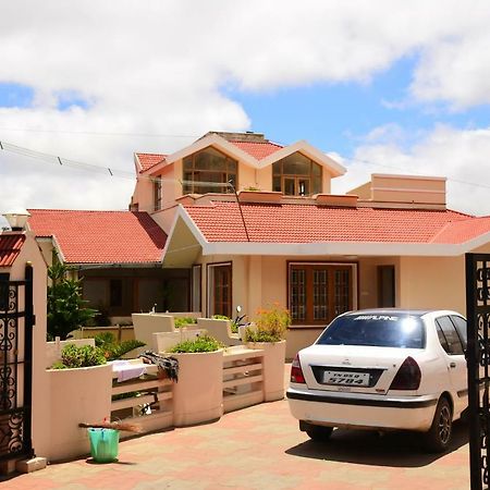 Rainbow Cottages Ooty Exterior photo